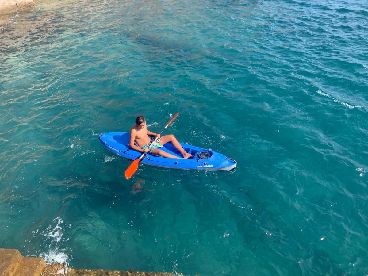 Touch The Sea Apartment Sardina Екстериор снимка