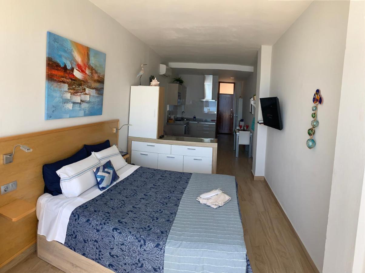 Touch The Sea Apartment Sardina Екстериор снимка